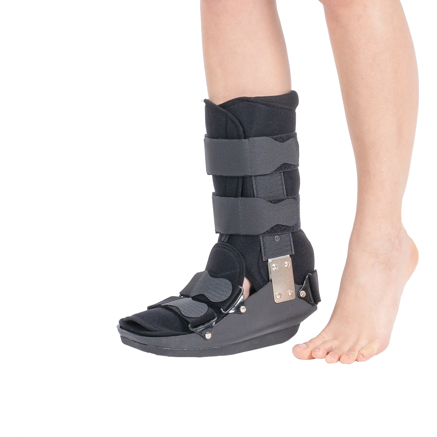 botte de marche orthèses pied et cheville w620 wingmed produits orthopédiques (5) Botte De Marche (Courte) — изображение 1